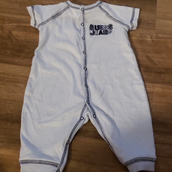 Cute little Guess one piece - Picture 1 of 2